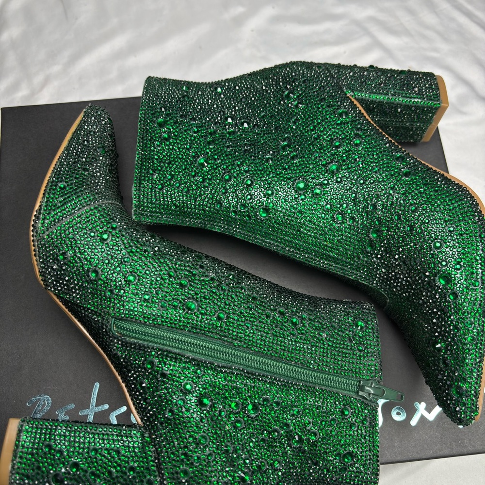 NWB Betsey Johnson Cady Emerald Rhinestone Ankle Boots.‎ SIZE 5.5 - Picture 9 of 12
